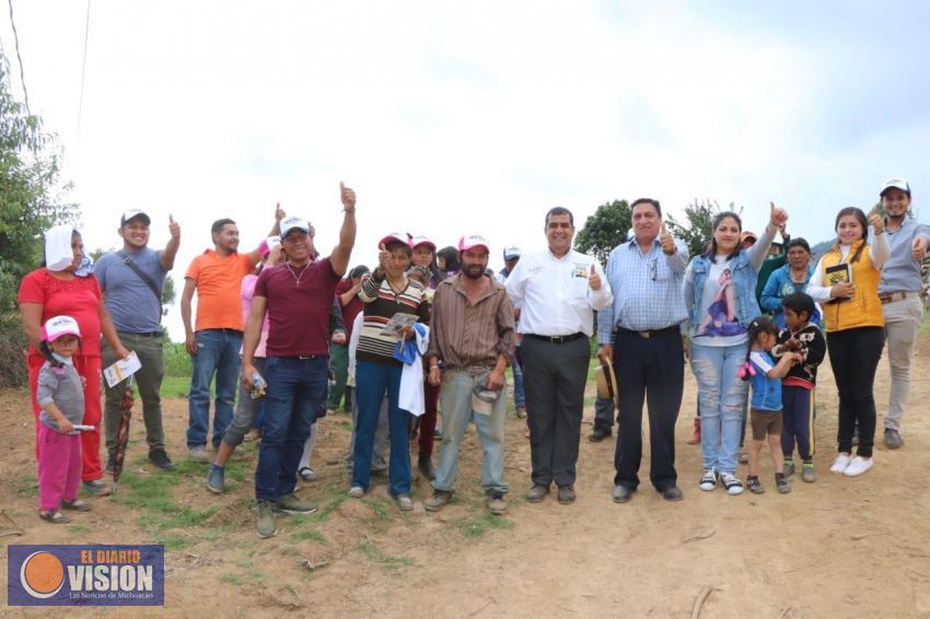 Elías Ibarra compromete potenciar la actividad económica de Ocampo