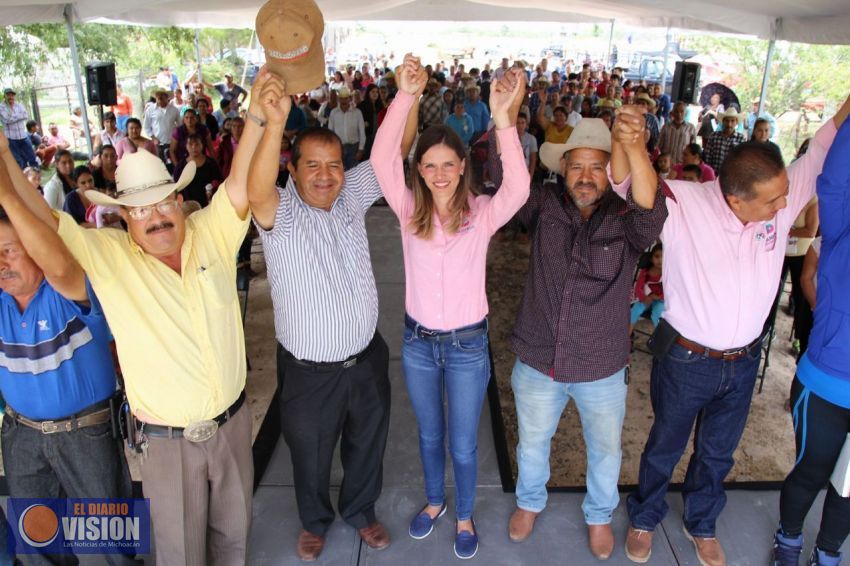 Ofrece Daniela de los Santos creación de la Secretaría de Agroindustria municipal