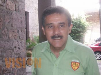 Jorge Molina Bazán, recoge demandas sociales