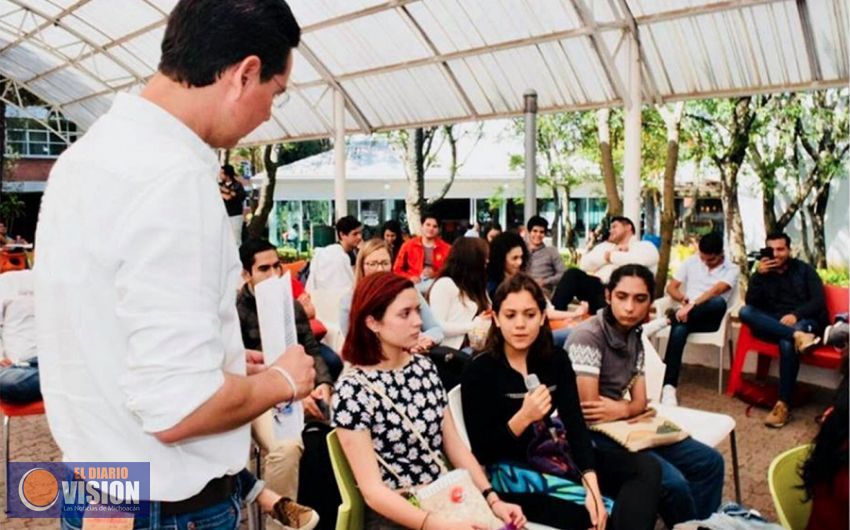 Iván Pérez Negrón Ruiz impulsará en Michoacán el Programa de AMLO para apoyar a los jóvenes