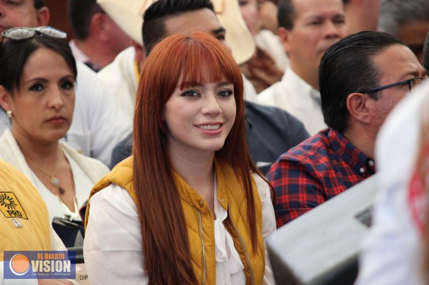 Acompaña PRD iniciativa en materia de paridad de género en el Senado