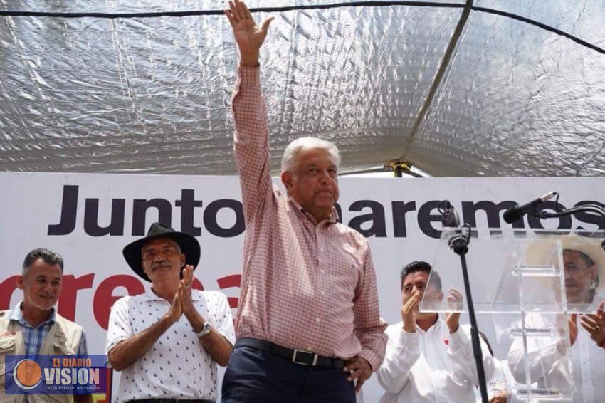 En octubre, gira de agradecimiento de AMLO por Michoacán