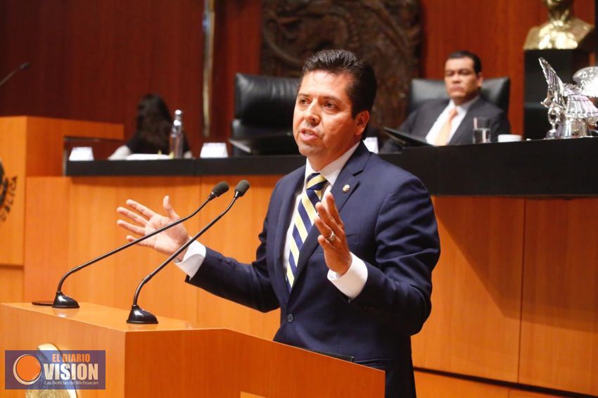 Toño García plantea reconsiderar la cancelación del NAIM