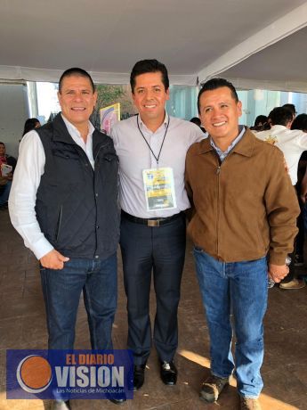Toño García celebra desaparición de corrientes al interior del PRD 
