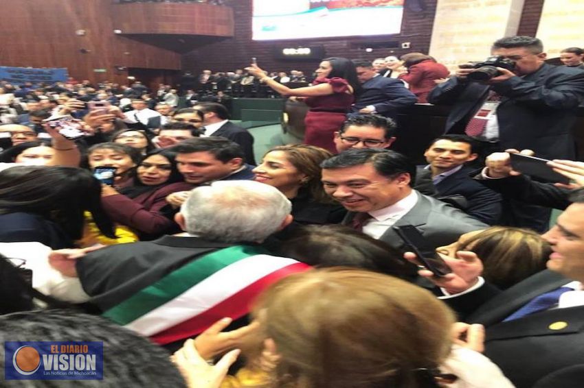 Iván Pérez Negrón Ruiz, diputado federal, asistió a Toma de Protesta, AMLO