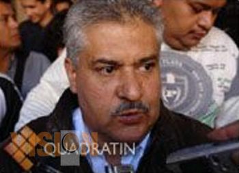 Sindicato de Empleados de la UM entregan donativo a damnificados