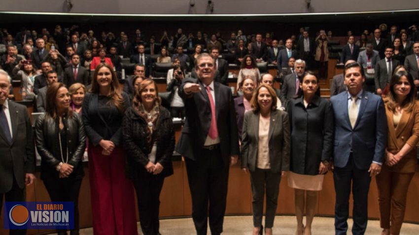 Ratifican a Marcelo Ebrard, rinde protesta ante el Senado