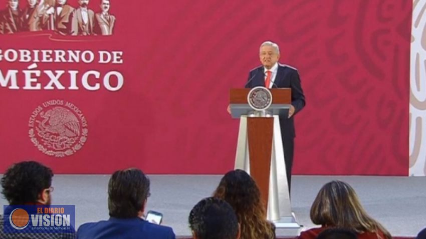 No he tocado el tema del muro con Trump: AMLO
