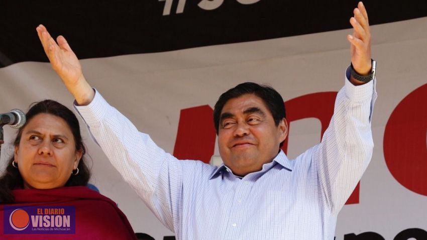 Barbosa contenderá de nuevo por gubernatura de Puebla