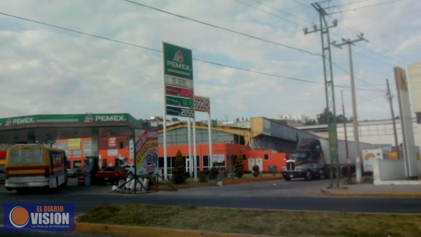 Avanza Pemex en el suministro de combustible en estados afectados