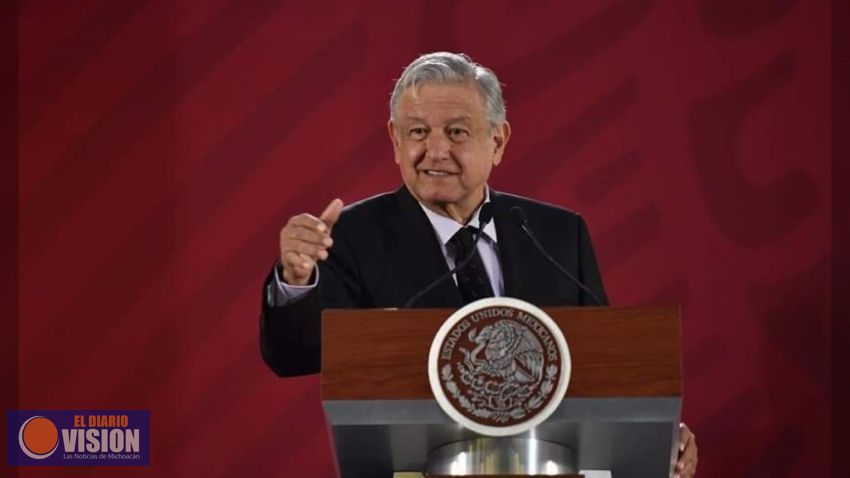 Comprarán 500 pipas para distribuir gasolina: AMLO