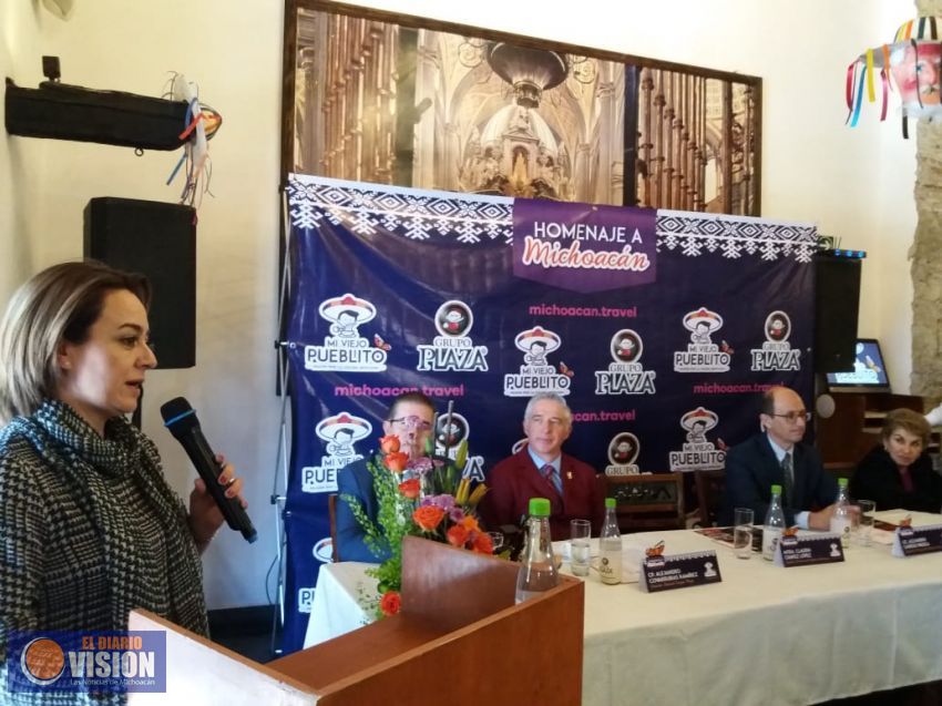 Rinden homenaje a la gastronomía tradicional de Michoacán, en Puebla