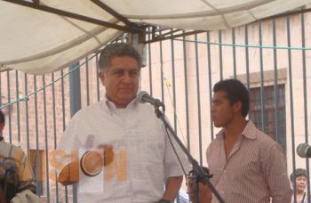 Omar Carreón invitó a reflexionar sobre nuestra historia