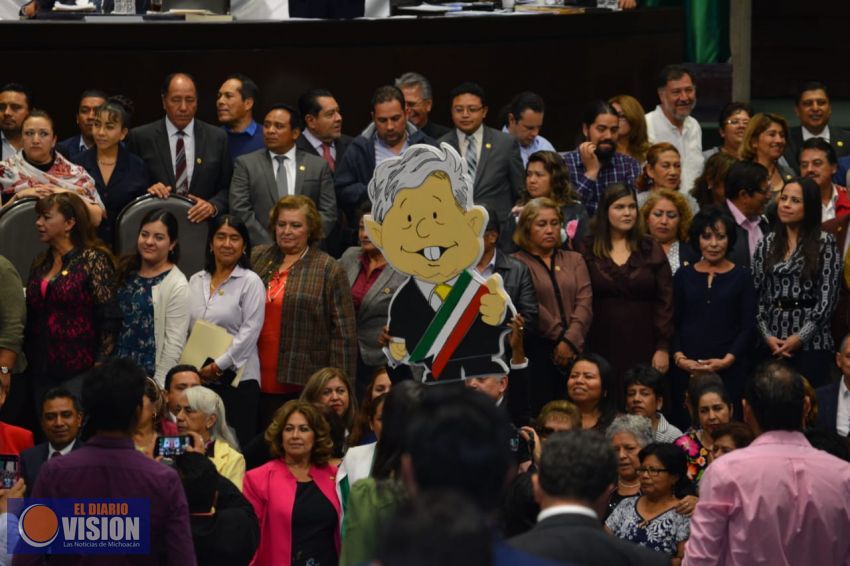 El pueblo pone, el pueblo quita: fracción parlamentaria de Morena