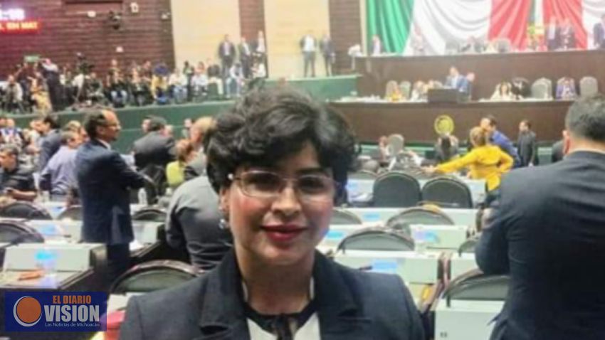 La diputada Anita Sánchez a favor de la Revocación de Mandato y Consulta Popular 