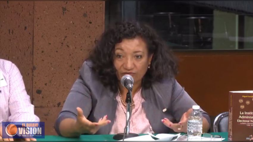 Prepara María Chávez Iniciativa para eliminar Institutos Electorales Locales 