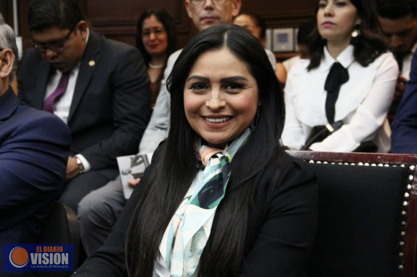 La federalización de la nómina no debe postergarse: Araceli Saucedo