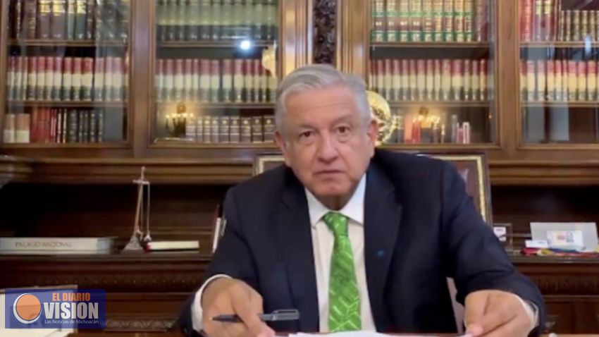 López Obrador firma memorándum que cancela la Reforma Educativa