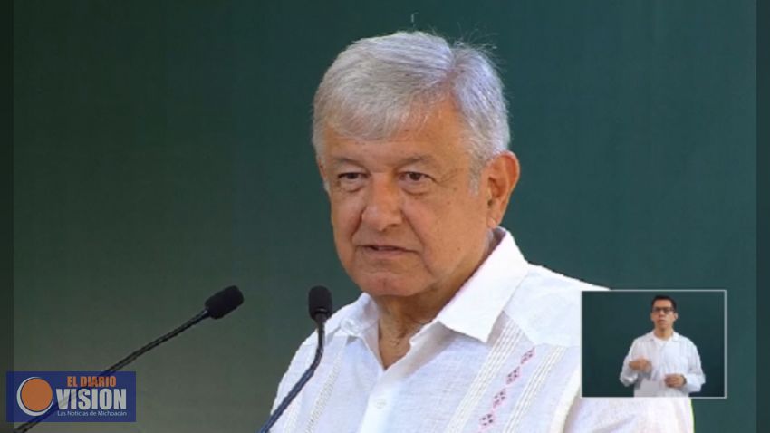 AMLO anuncia visita a Minatitlán tras la masacre: “Lamento mucho lo que sucedió”