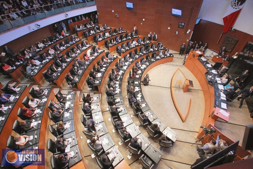 Reforma educativa de AMLO no alcanza votos necesarios en el Senado y se regresa a Diputados