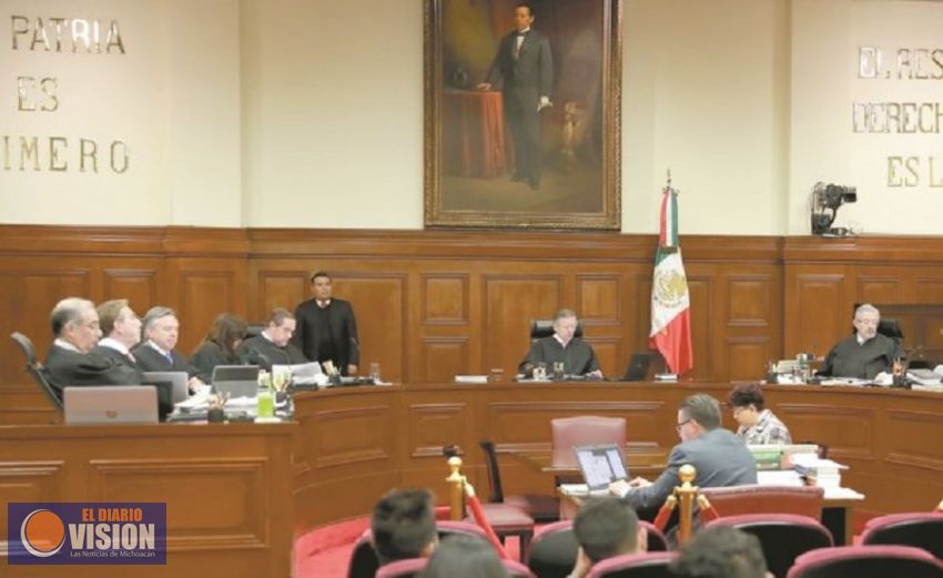Corte perfila revés a proyecto contra ley de salarios de AMLO