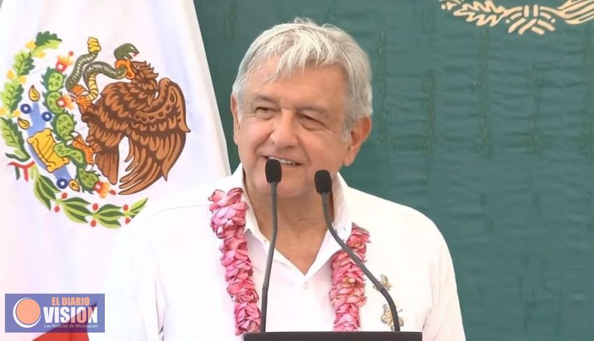 Subasta de autos en Los Pinos beneficiará a municipio más pobre del país: AMLO