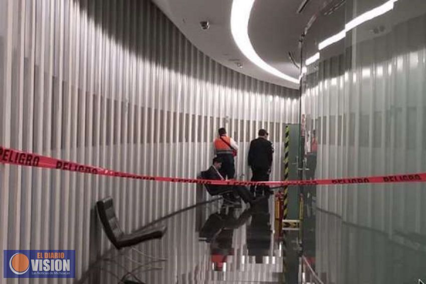 FGR confirma que dos “libros bomba” llegaron al Senado; investigan segundo artefacto que no explotó