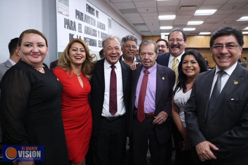 La democracia debe fortalecerse y no acotarse: Reginaldo Sandoval 
