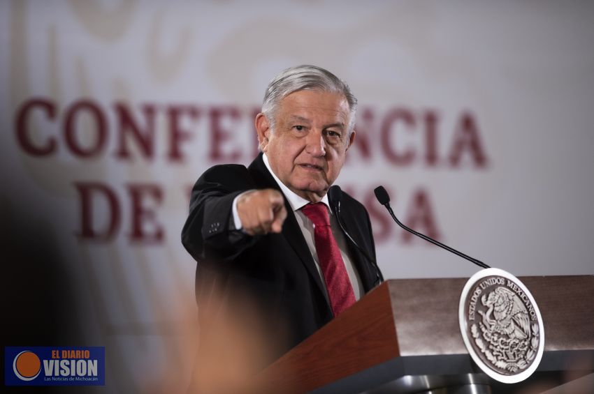 No habrá impuestos nuevos y no se permitirá la defraudación fiscal: AMLO