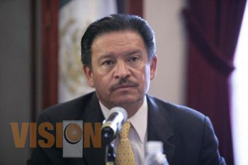 Vendrán Senadores del PRD a respaldar a Silvano Aureoles Conejo en Michoacán