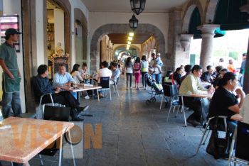 La Representación de Michoacán propició encuentro entre la Canirac y productores del estado