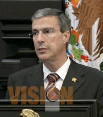 Elecciones equitativas y pacíficas, pero separadas del trabajo legislativo, demanda González Morfín