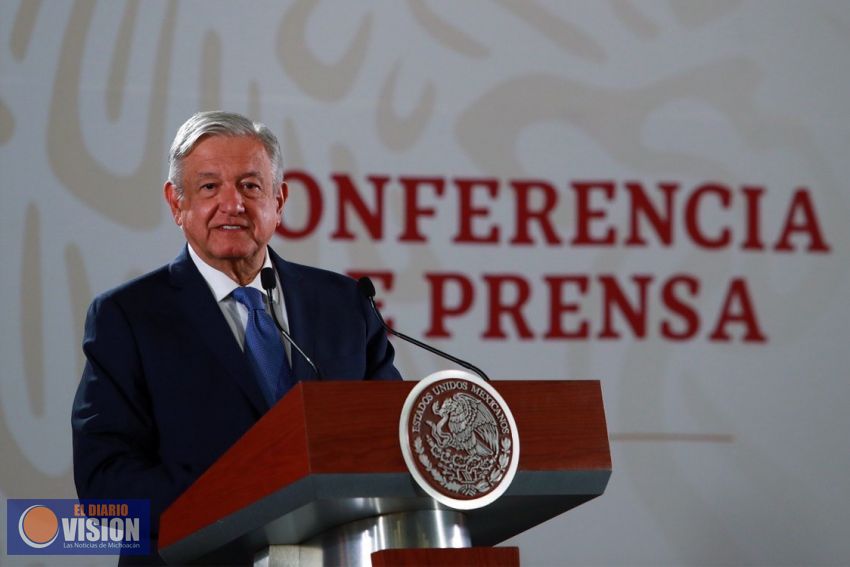 AMLO lamenta el fallecimiento de 4 personas en accidente de helicóptero en Michoacán 