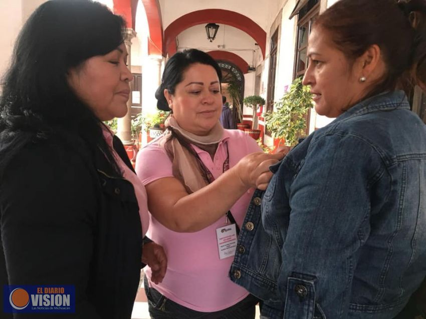 Promueven en Zinapécuaro la prevención del cáncer de mama