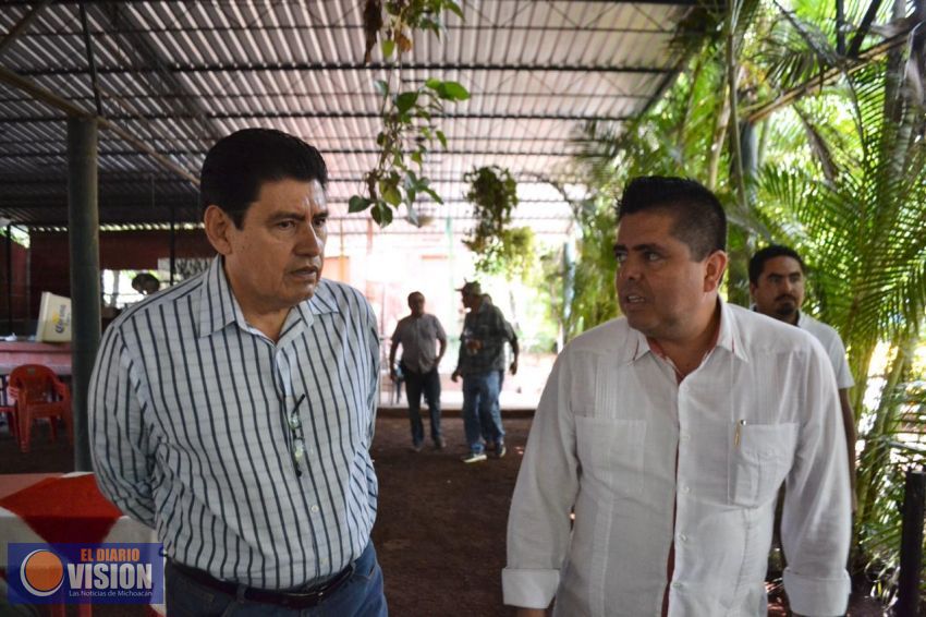 Atiende Bienestar Michoacán a acuacultores de Tierra Caliente;Delegado federal escucha inquietudes 