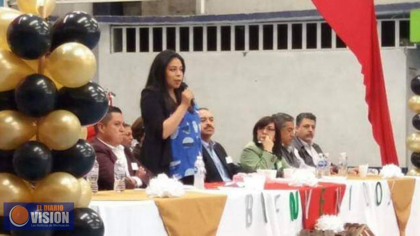 Mayra Lucia Morales Morales, inauguró la Preparatoria abierta de Nahuatzen
