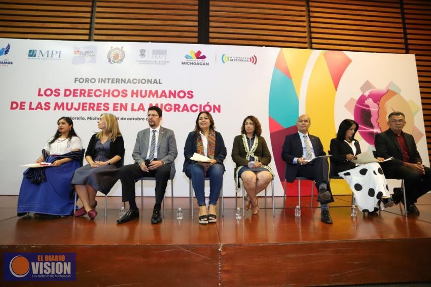 Inauguran Foro de Derechos Humanos de las mujeres en la dinámica migratoria 