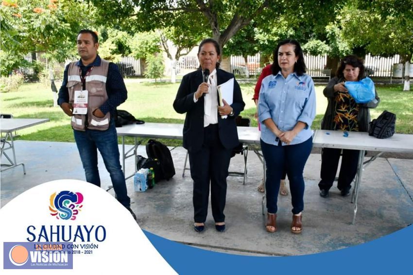 En Sahuayo entregan apoyos del programa pensión para el bienestar de los adultos mayores