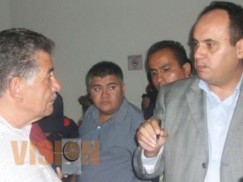 Acto arrabalero de Melchor Ornelas en el Congreso del Estado