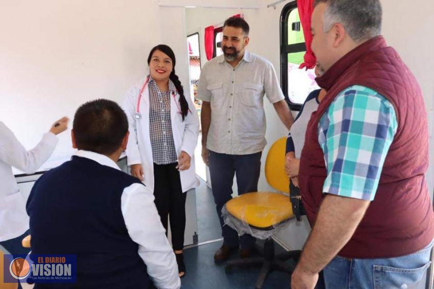 La Caravana Colibrí sigue brindando atención médica a los Tuxpenses