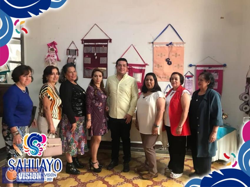 Jesus Gómez inauguró la exposición en la casa del Padre Barragán