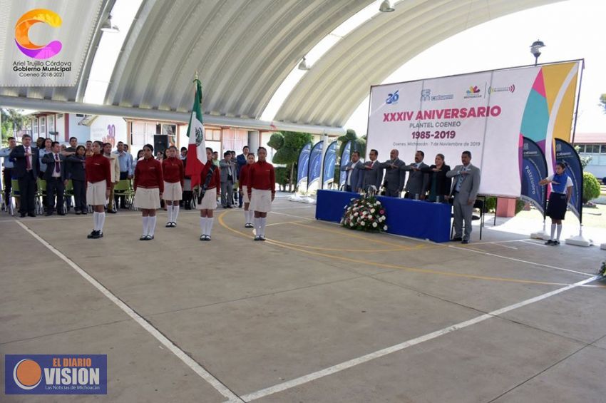  Ayuntamiento de Coeneo asistió al XXXIV Aniversario del Cobaem 