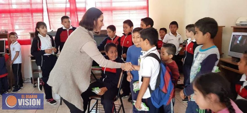 Imparten charla sobre el bullying en la Escuela Primaria 