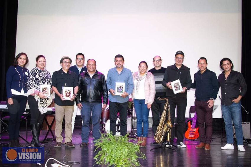 Salvador Tapia Hernández, inauguró el 