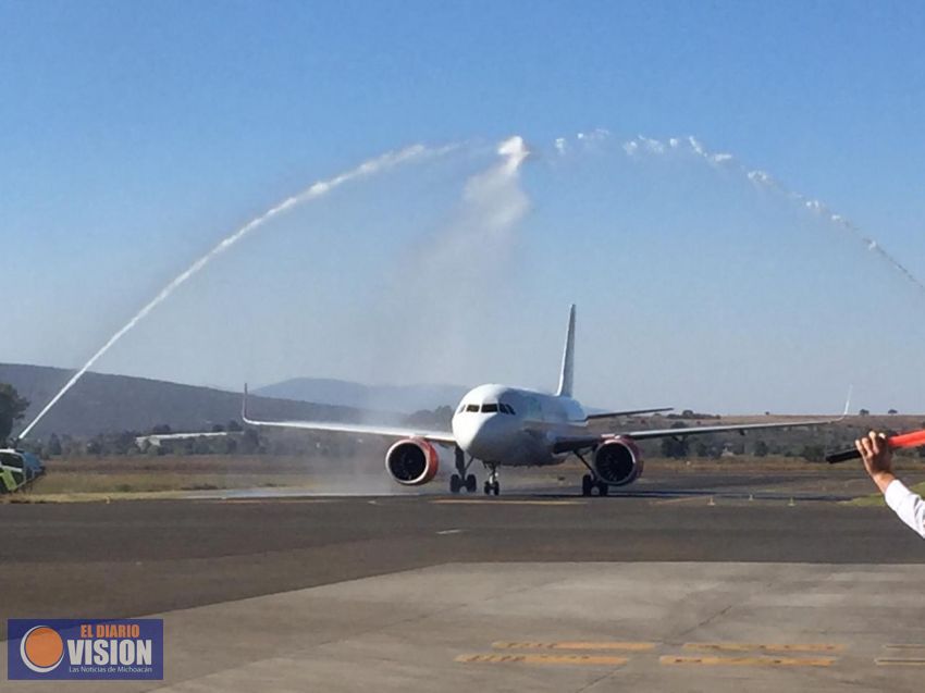Abre nueva ruta aérea  Chicago O’Hare-Morelia, por temporada invernal