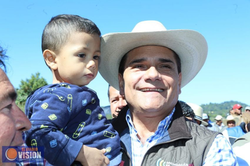 Avanza tecnificación del campo en Zitácuaro