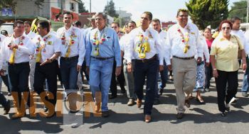 Augura Cuauhtémoc Cárdenas triunfo de Silvano Aureoles