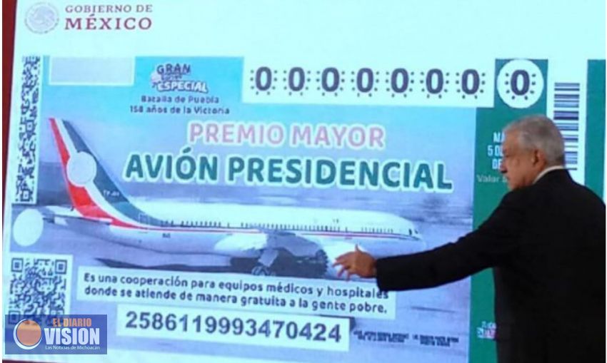 AMLO presume diseño de “cachito” para rifa de avión presidencial