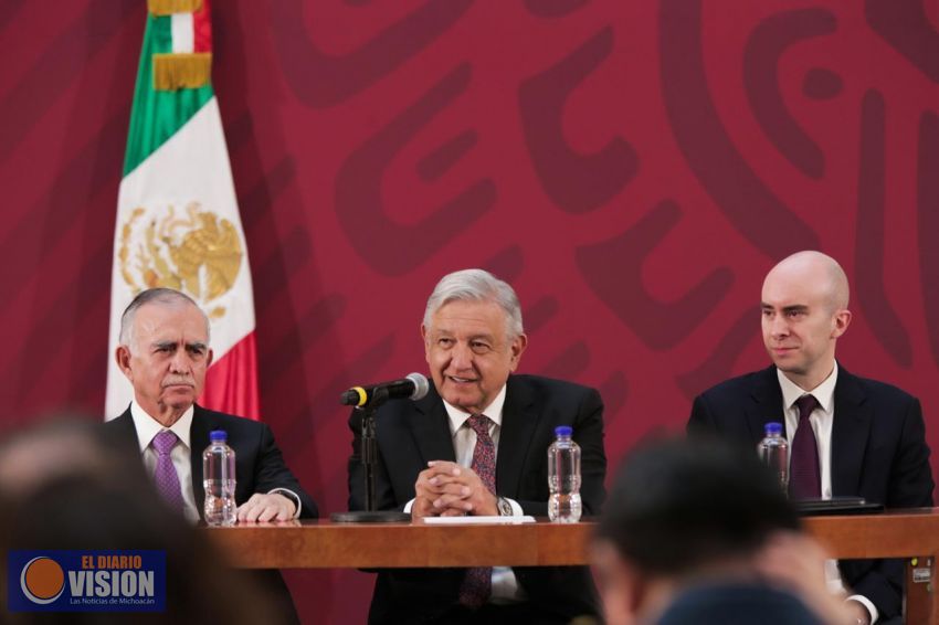 La economía crecerá; hay desarrollo y bienestar en el país: AMLO