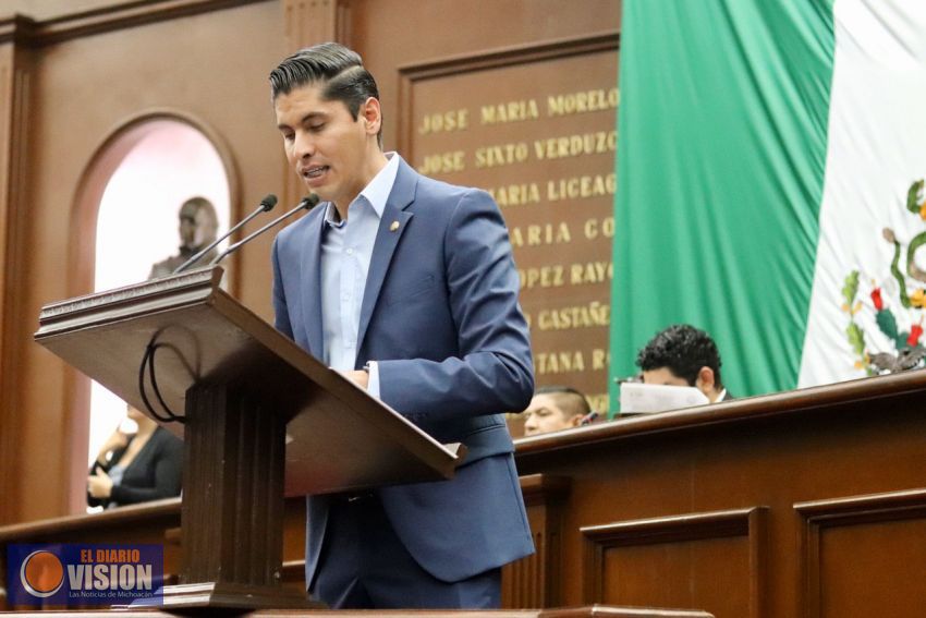 Rendición de cuentas en el Congreso, debe ser realidad y no simulación: Javier Peredes
